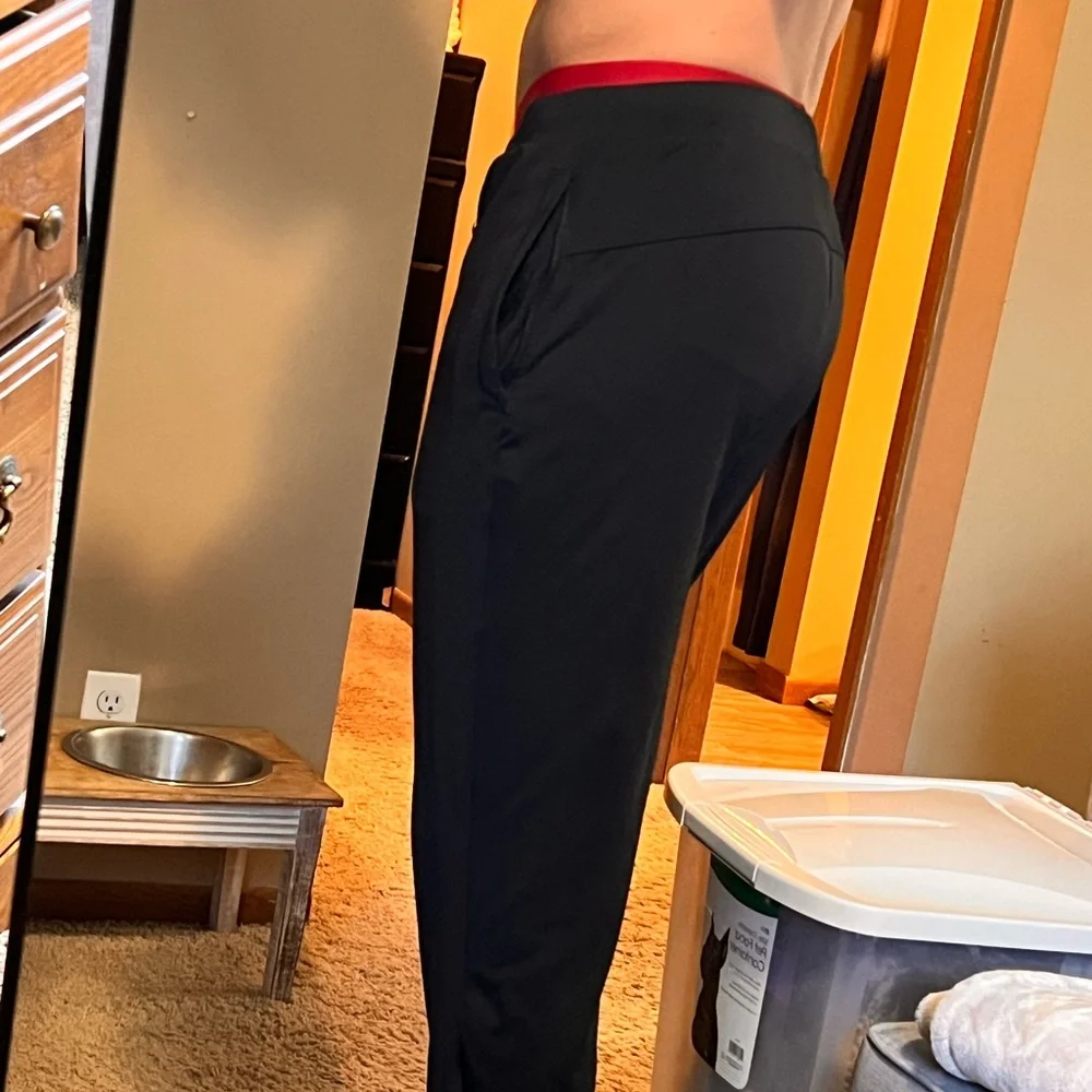 Mondetta Black Jogger Pants - Picture 6 of 6